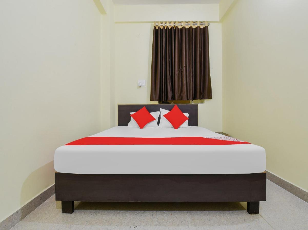 Oyo 84806 Swarna Palace Patna (Bihar) Zewnętrze zdjęcie